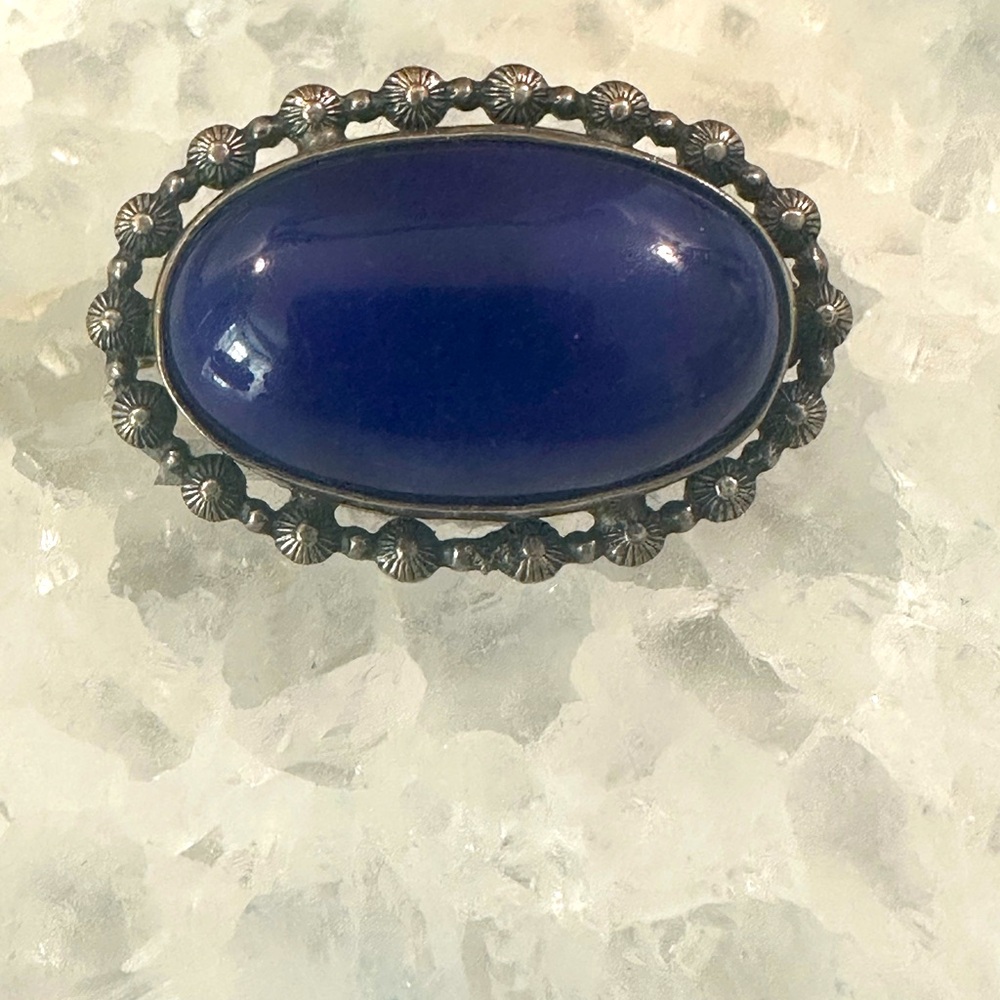 Silver and cobalt blue stone cabochon brooch pin
